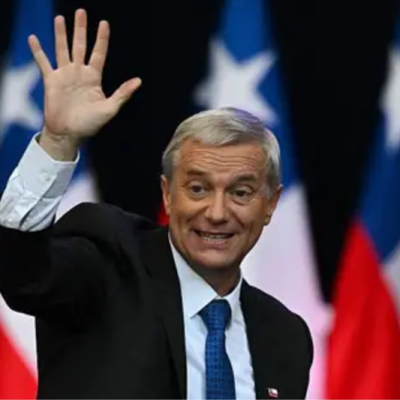 José Antonio Kast: El presidente manos de tijeras o el megaproyecto de ley llamado de “reconstrucción”