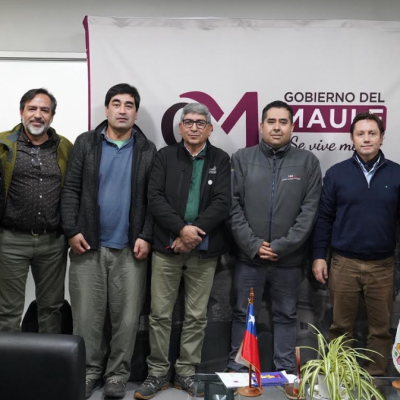 Federación Juntas de Vigilancia Maule y Gobierno Regional fortalecen alianza para mejorar la gestión del agua.