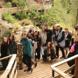 Apoyo emocional como elemento clave: Psicólogos acompañan a estudiantes en giras de estudio.