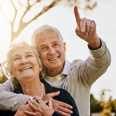 Calidad de vida: UOH albergará lanzamiento de libros CIES para redimensionar la vejez en Chile.