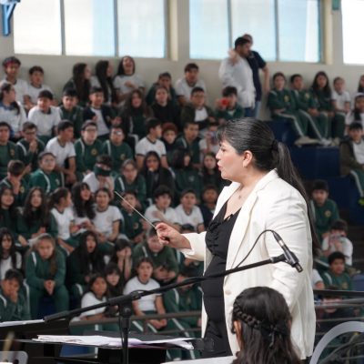 Orquesta Infantil y Juvenil del TRM realizó concierto de extensión en el Liceo Pablo Neruda de Talca.
