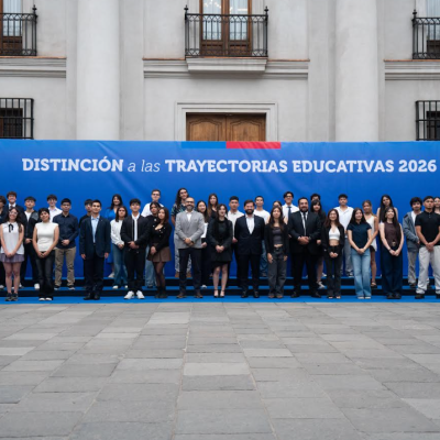 Jóvenes pacientes de Teletón alcanzan máximos puntajes en la PAES 2025: estudiarán Medicina.