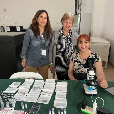 Alertan sobre presencia de componentes contaminantes en medicamentos que circulan en Chile.