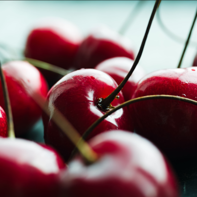 Investigación: Cómo el consumo de cerezas ayuda a controlar enfermedades relacionadas con la obesidad.