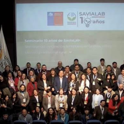 SaviaLab celebra 10 años sembrando la pasión por la innovación en escolares de liceos rurales de Chile.