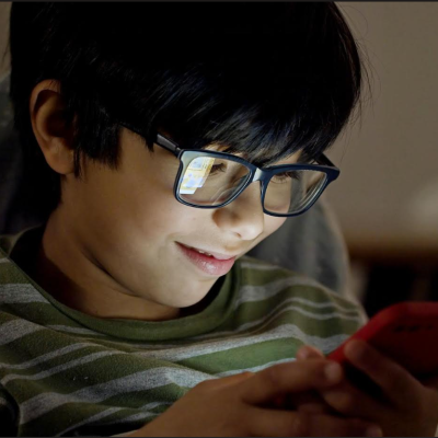 TECNOLOGÍA: Infancia hiperconectada, los datos que interpelan la educación y la familia chilena.