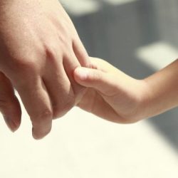 Una deuda saldada con la niñez: Chile aprueba nueva Ley de Adopción tras casi 12 de años de tramitación.
