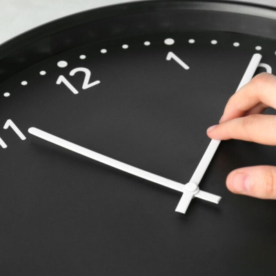 Sábado 07 de septiembre: Chile pasará al horario de verano ¿Qué efectos tiene en las personas? 