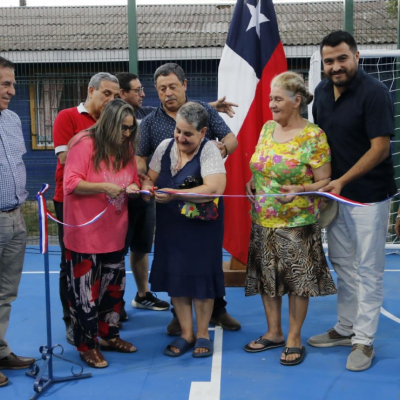 Villa El Tren de Villa Alegre inaugura su nueva multicancha de poliuretano, mide 608 mts2.