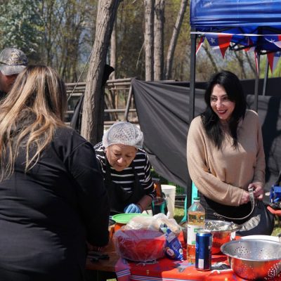 Entre ollas, parrillas y emprendimientos se disfruta la Fiesta de la Prieta en Teno